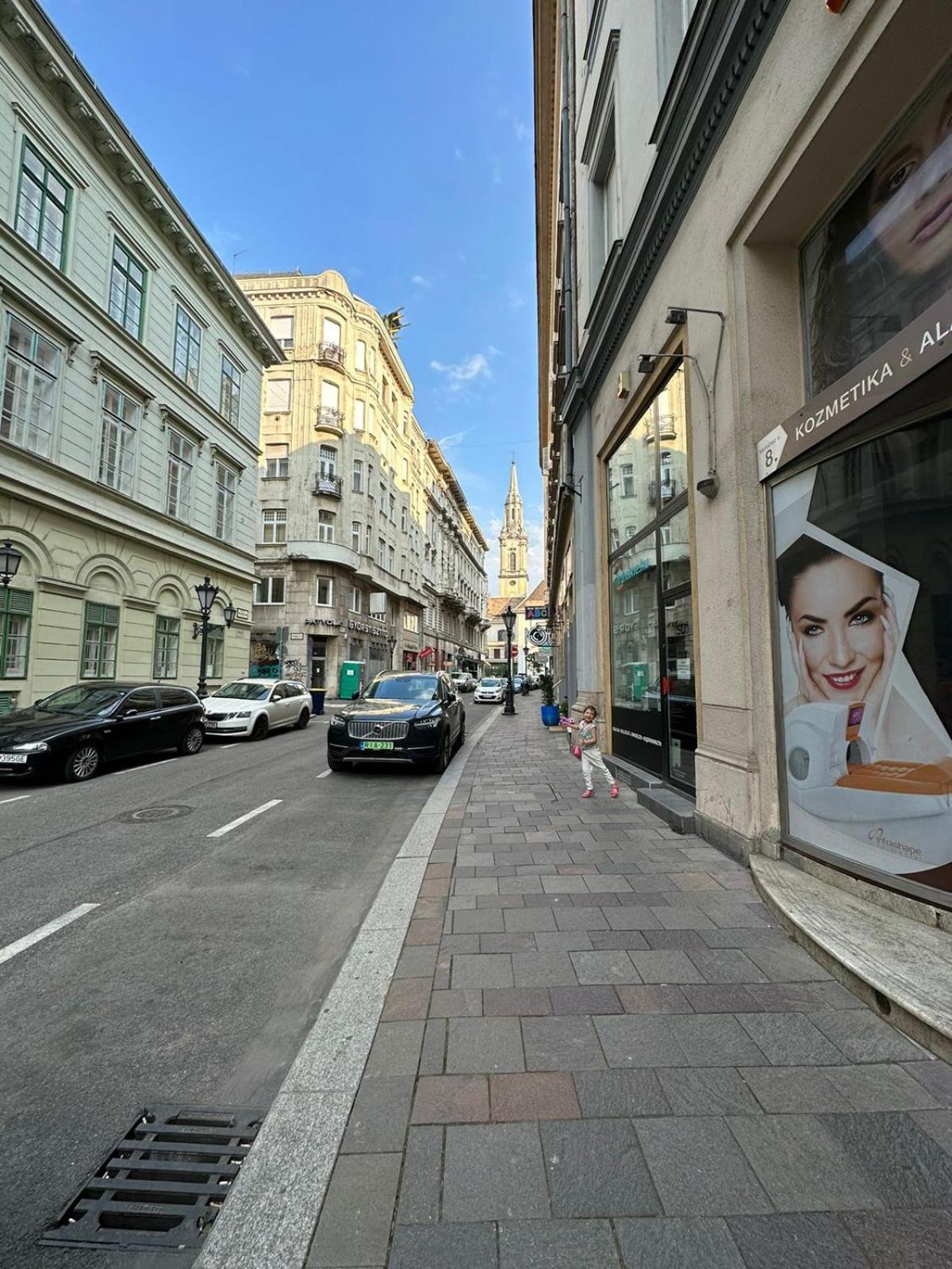 Chocolate In The Hearth Of Budapest Apartment ภายนอก รูปภาพ